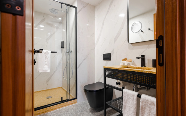 Grands Suites Hotel Residences & SPA