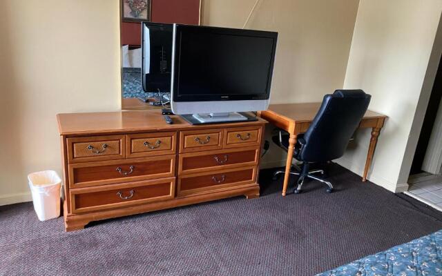 Budget Inn