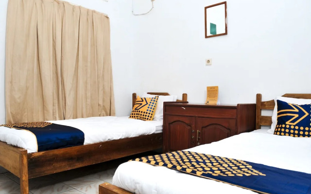 SPOT ON 2501 Rendy Putra Malingping