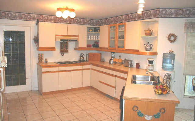 Twin Lakes Retreat Bed and Breakfast