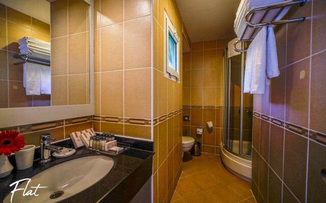 Emelda Sun Club Hotel