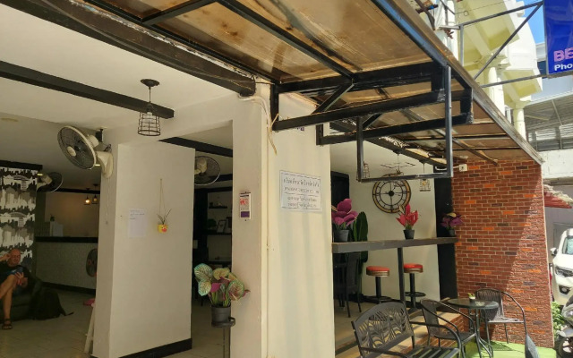 Long Beach Hotel Patong