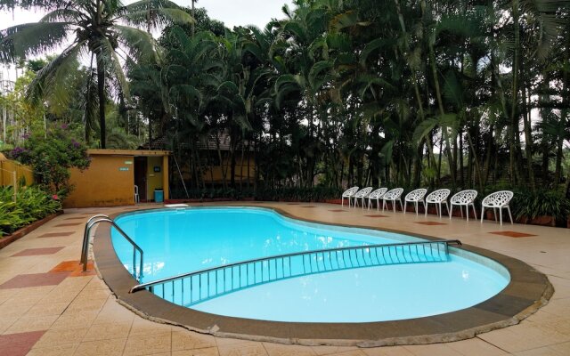 Karapuzha Village Resort