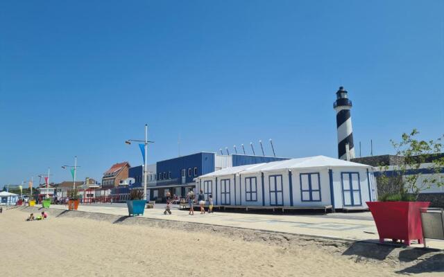 "Les Embruns" Maison meublée, proche de la mer