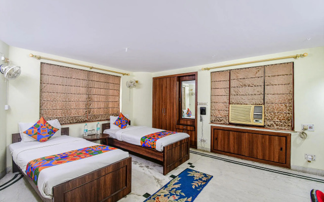 OYO 14761 Mishra's Residency