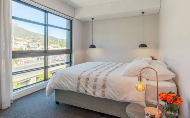 Stylish 2 Bedroom Luxury Apartment In Gardens