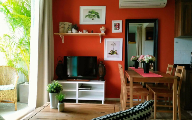 Autumn Hua Hin - The Sunset Room
