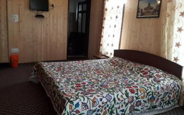 Dilaram Guest House