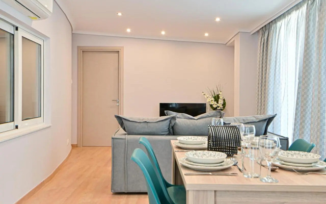Charming apartment with a sea view terrace (F1)