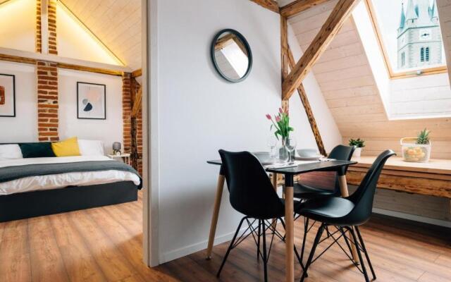 Principia Apartments