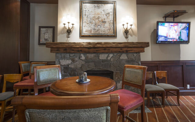 Poets Cove Resort & Spa