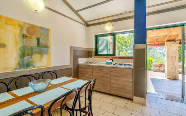 Residence con piscina a Guardistallo