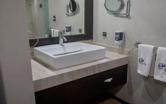 Hotel Parque Satelite