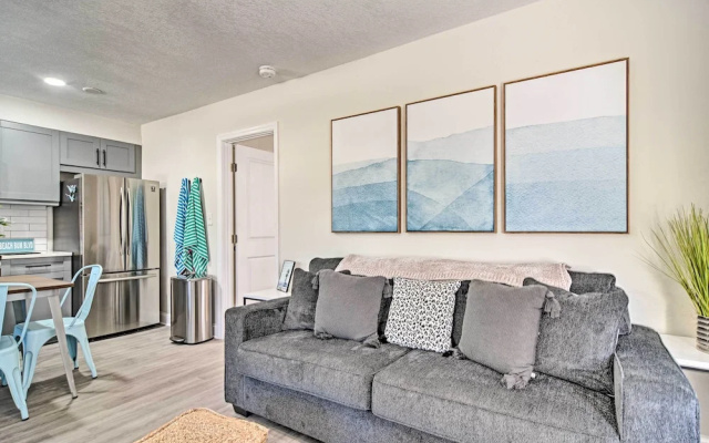 Well-appointed Madeira Beach Condo w/ Patio!
