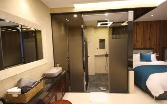 Daegu Hyeoksindosi JB Tourist Hotel
