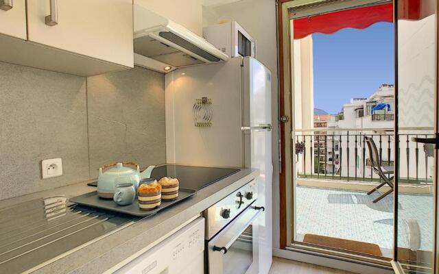 Nestor&Jeeves - SUNRISE TERRACE - Central - Very close sea - Terrace 30m