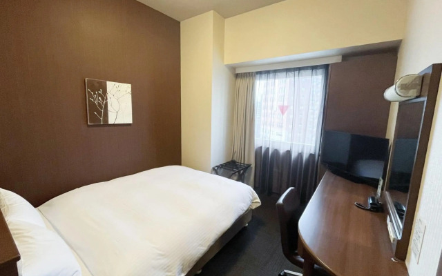 Hotel Route-Inn Fukui Ekimae