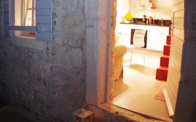 Dolce Vita Stone House Hvar