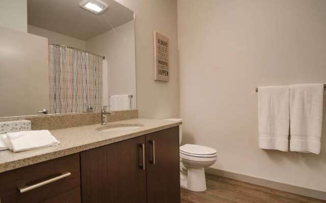 Capitol Hill Suites by Luxe Hubs