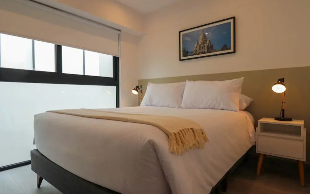 w Majestic Duplex w Perfect Deco in Miraflores