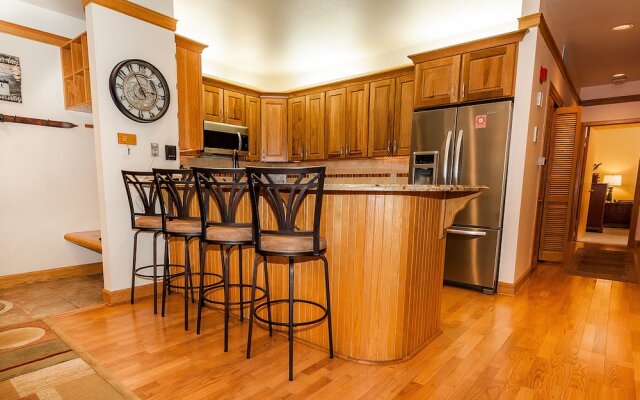 Chateaux Dumont #2716