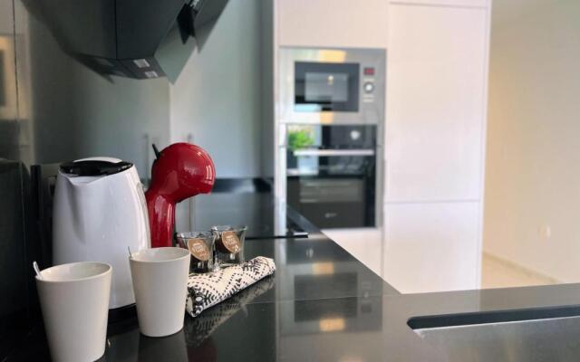 Modern Two Bedroom Ground Floor Apartment Duly7