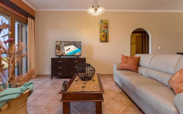 Venetico Beachfront Apartments & Suites - Sea View Apartment