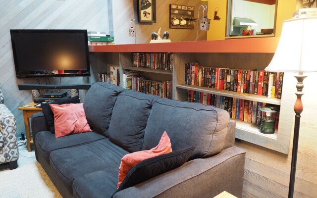 Holiday Hide Away 1