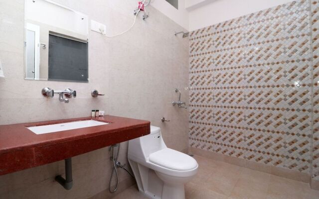 OYO 13655 Hotel Benog Breeze