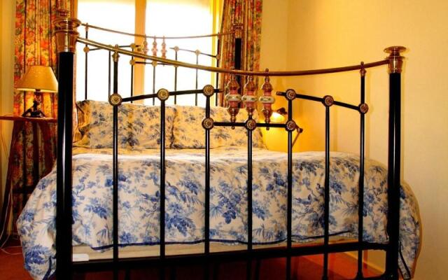 Adelaide Heritage Cottages & Apartments