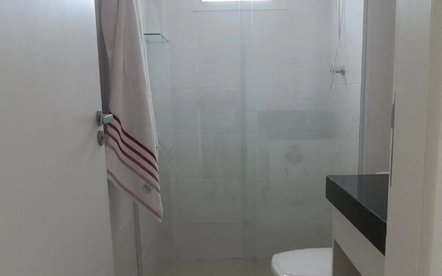 Apartamento novo nas Toninhas com Wifi