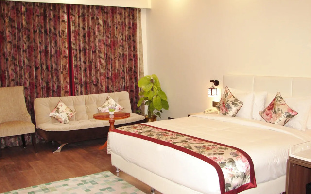 Hotel Grand Maple