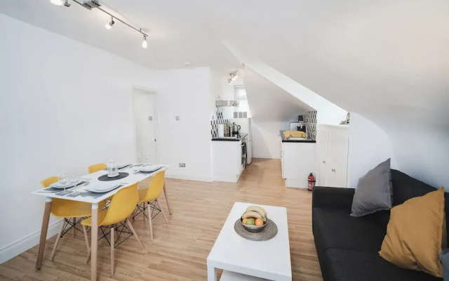 Flat 5 - 61 Old Dover Road