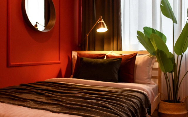 THE ALL-PINK APARTMENT - Wonderful Magheru Studio