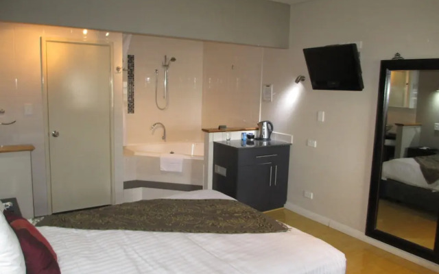Dunsborough Bay Village Resort