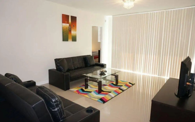 Private Residence at Ocean Residences