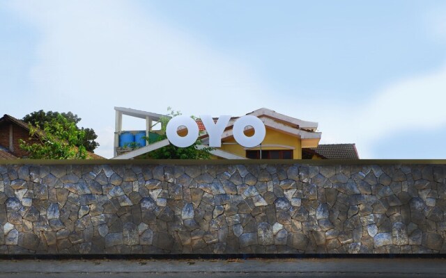 Hotel Mawar Saron 2 by OYO Rooms