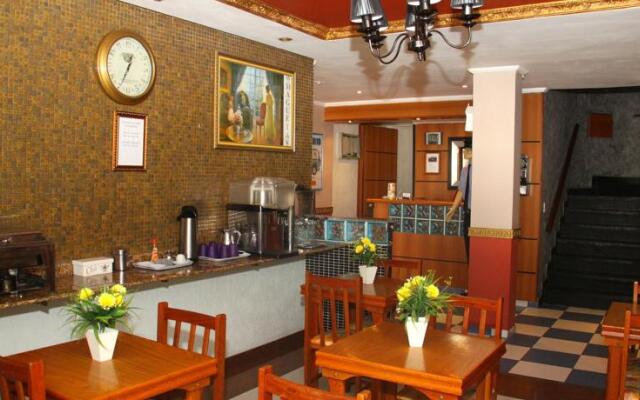 Hotel Parks Vila Mariana