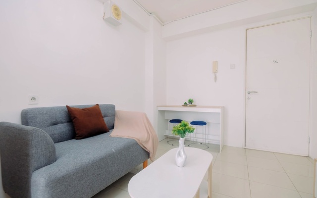 Compact With Minimalist Designed 2Br At Bassura City Apartment – Guest Rooms – Jakarta