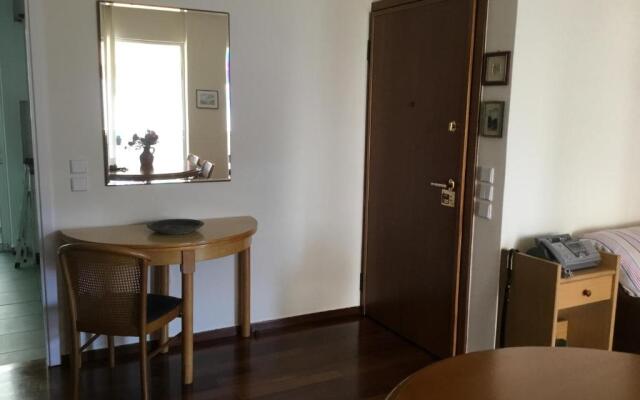 AGIA PARASKEVI appartement près du métro