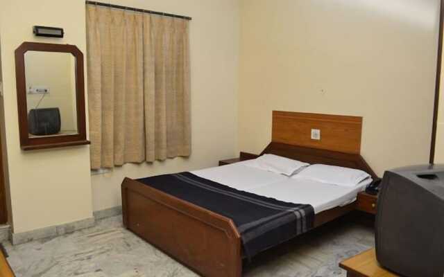 Hotel Raghav Palace
