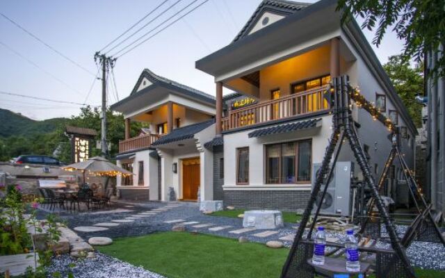 Mutianyu Great Wall Inn