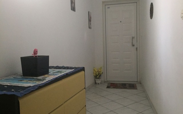 Alexiou Apartments Blue