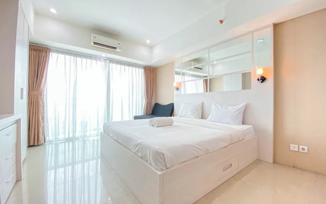 Simply Studio Apartment Tamansari La Grande