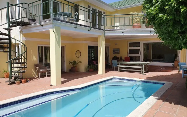 On Pinewood Guest House