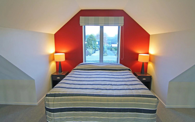 Hanmer Apartments