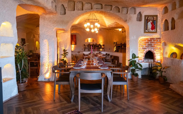 Urgup Evi Cave Hotel