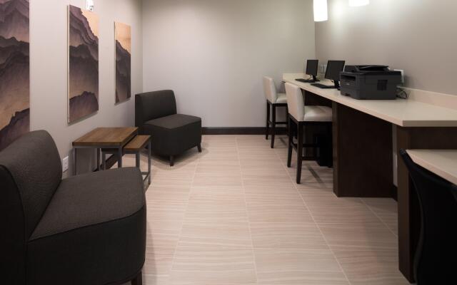 Staybridge Suites Lake Jackson by IHG