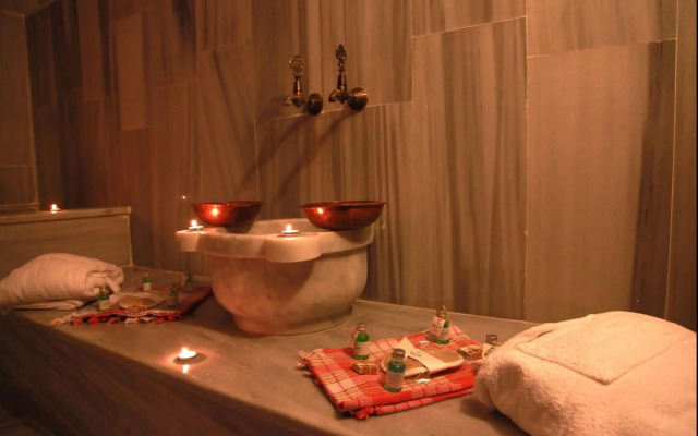 Kadi Konagi Thermal Hotel