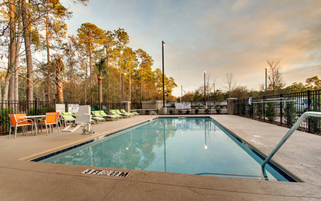 Holiday Inn Express & Suites Summerville by IHG